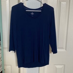 St. John’s bay 3/4 sleeve shirt. Size L